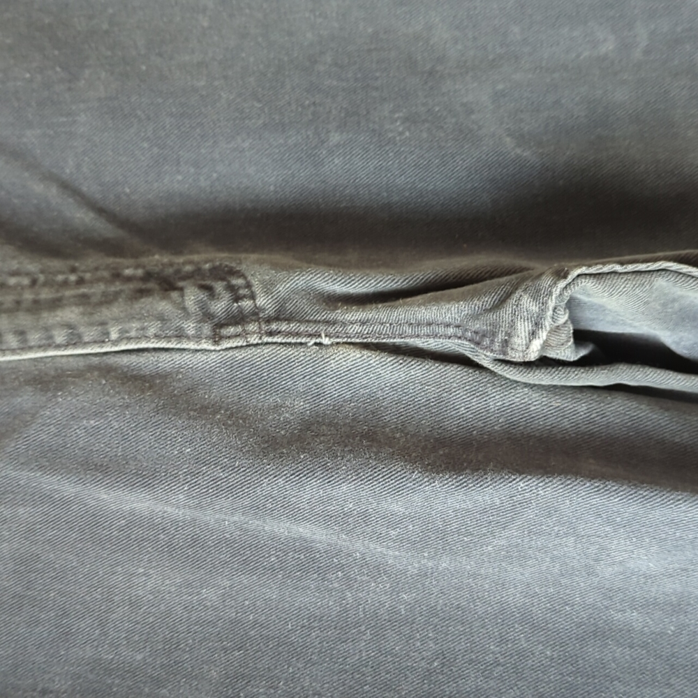 Levi's Dark Blue Jeans - Picture 7 of 7